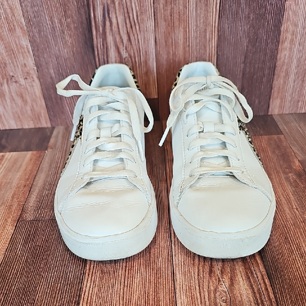 Sketchers, White and Cheetah Yennis Shoes.